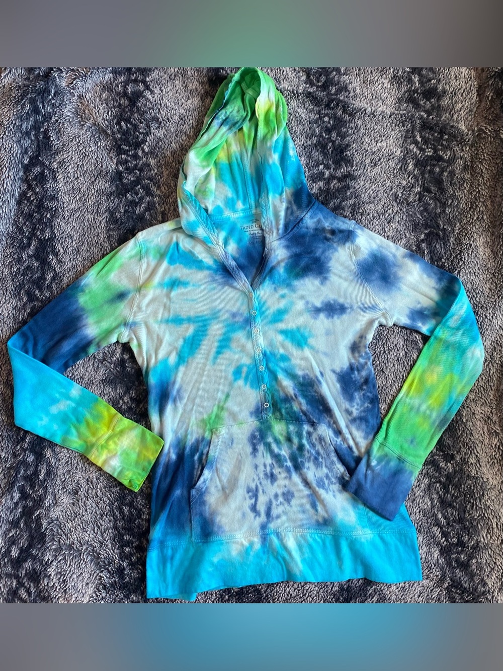 Faded Glory Women’s Large Tie Dyed Long Sleeve Hooded Lightweight Shirt